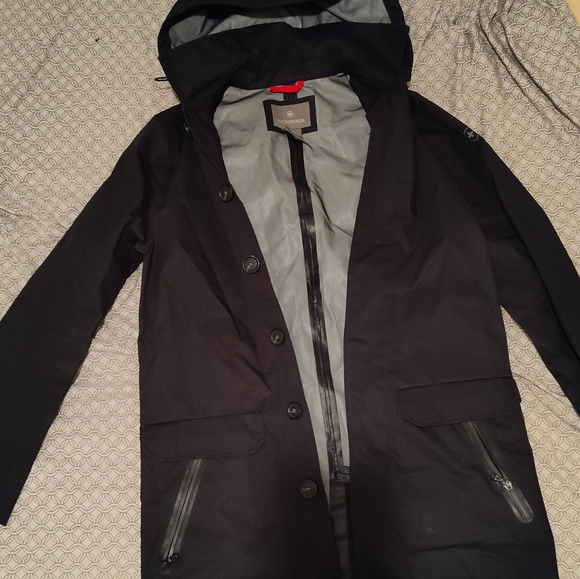 Victorinox rain jacket. Style G-Code - Picture 2 of 10